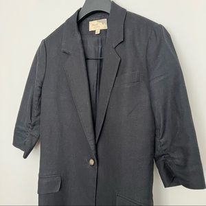 ELIZABETH & JAMES Black Short Sleeve Linen Blazer